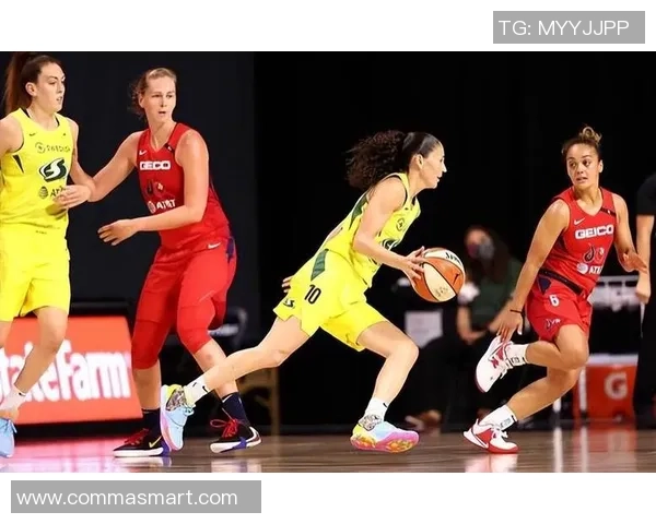 WNBA神秘人对决风暴精彩赛事回顾与分析揭示两队战术与球员表现